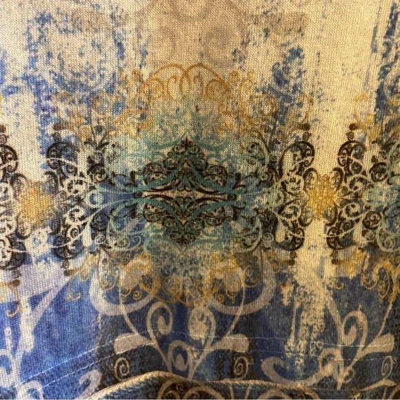 𝅺endless Designs Size Large Blue Top - Picture 6 of 11